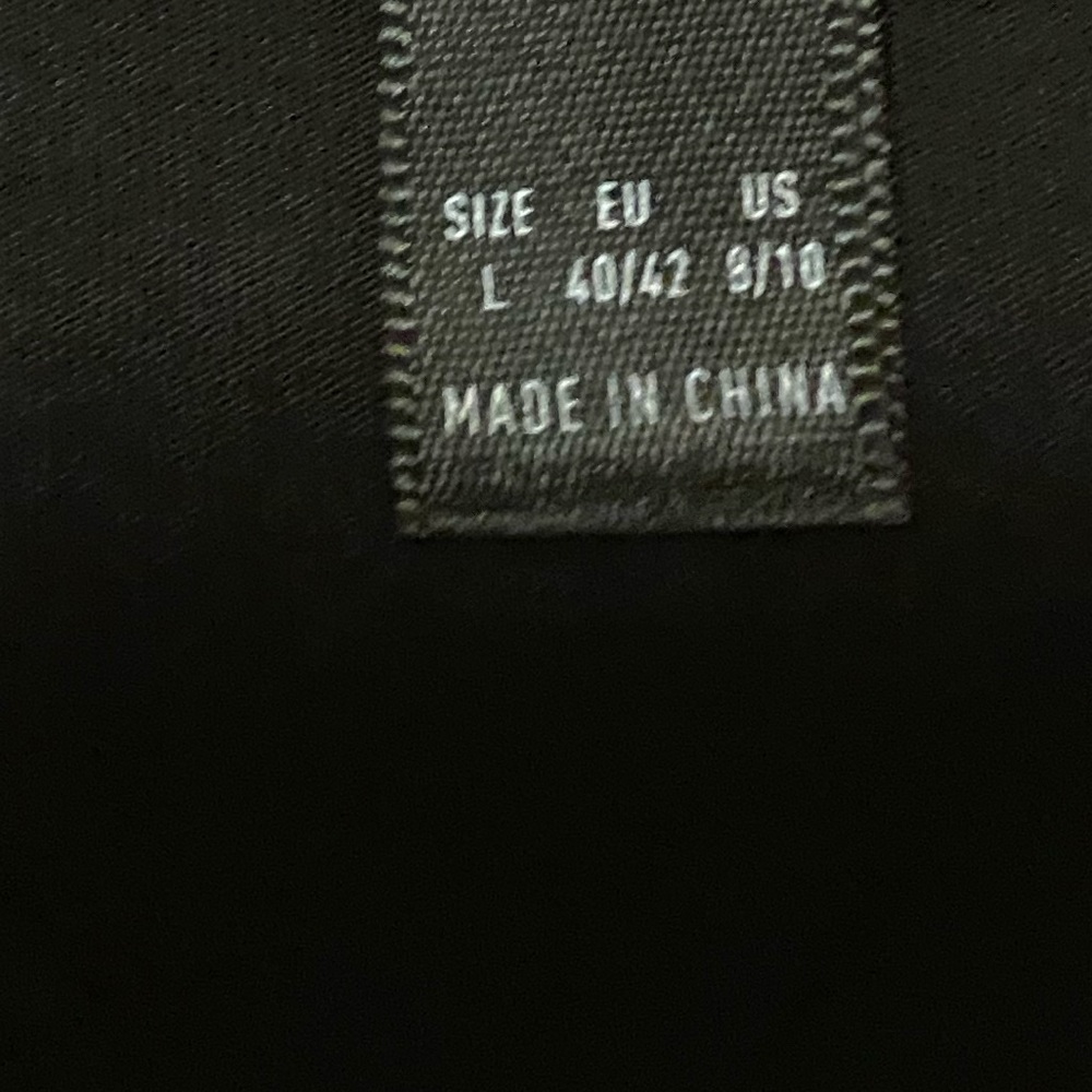 L Women’s Shirt - Picture 3 of 3